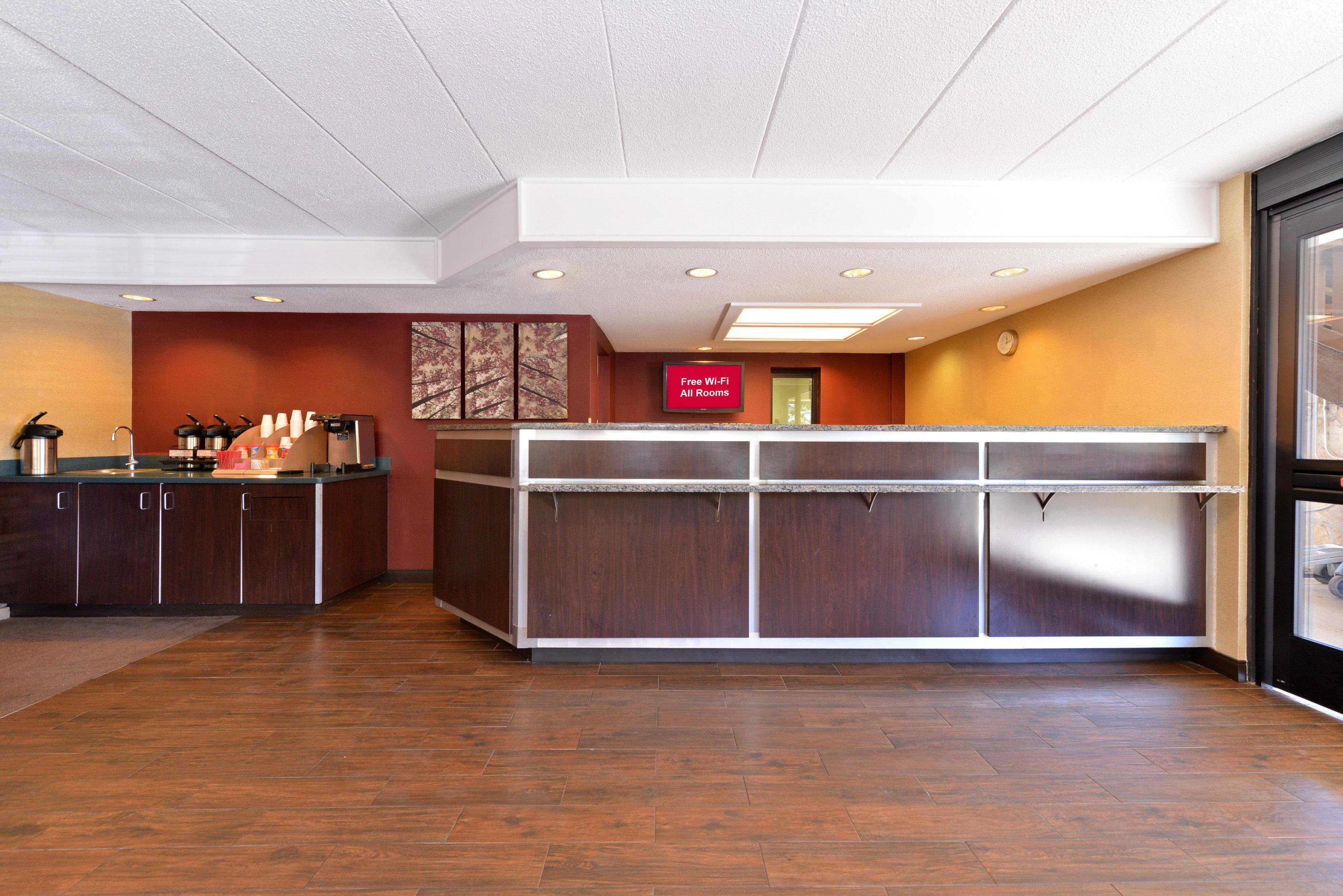 Red Roof Inn Plus+ Secaucus - Meadowlands Екстер'єр фото