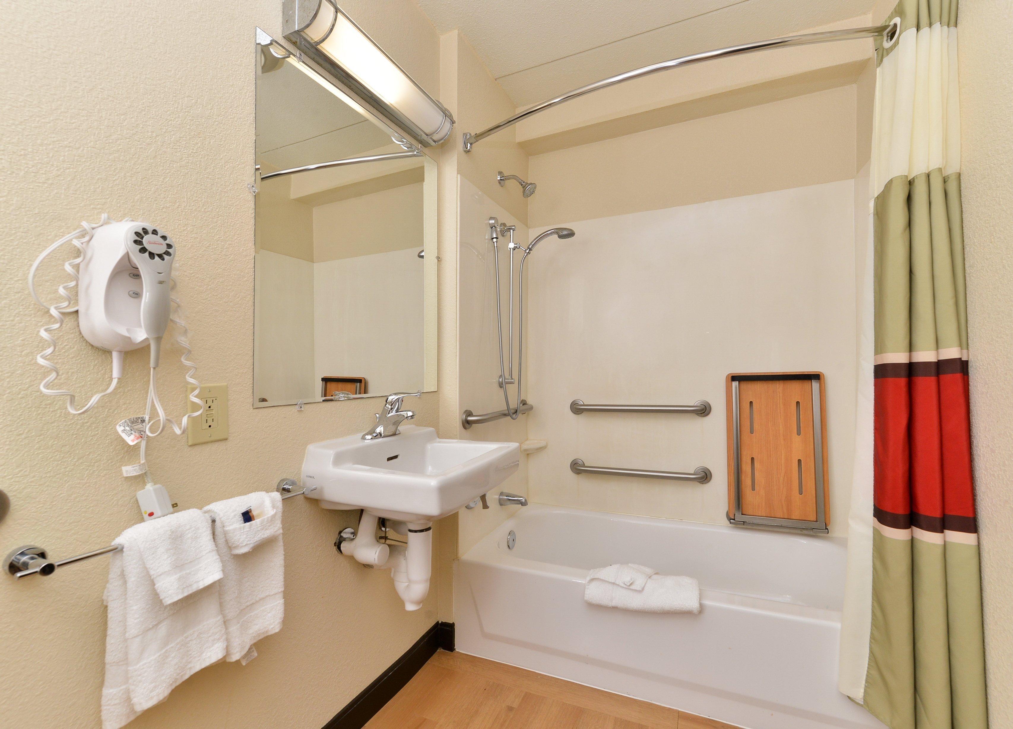 Red Roof Inn Plus+ Secaucus - Meadowlands Екстер'єр фото