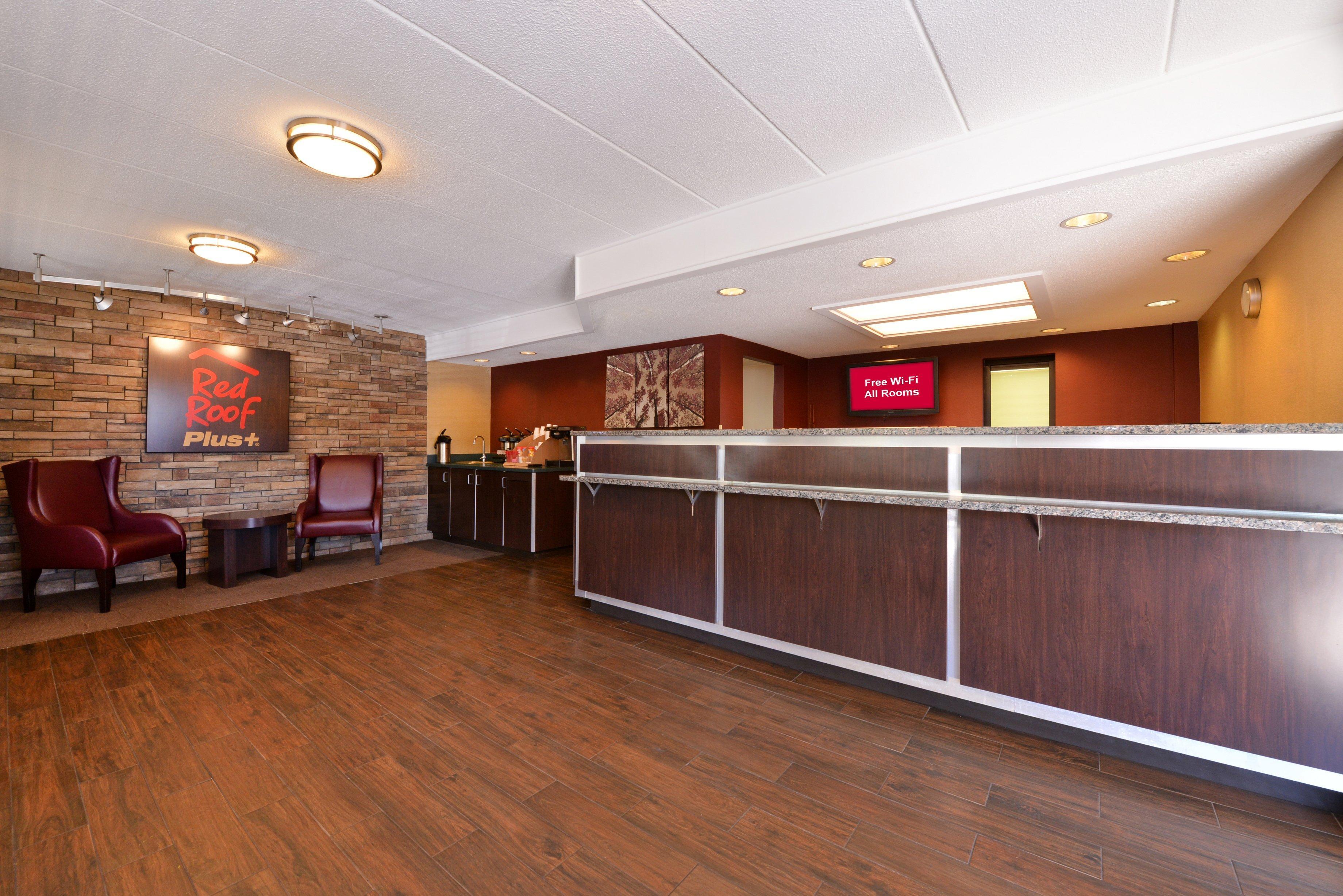 Red Roof Inn Plus+ Secaucus - Meadowlands Екстер'єр фото