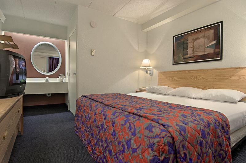 Red Roof Inn Plus+ Secaucus - Meadowlands Екстер'єр фото